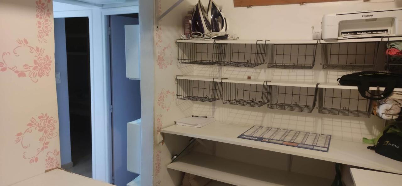 Logement Entier A 15 Mn D'Avignon, 10Mn D'Orange Deux Chambres Roquemaure  Exterior foto